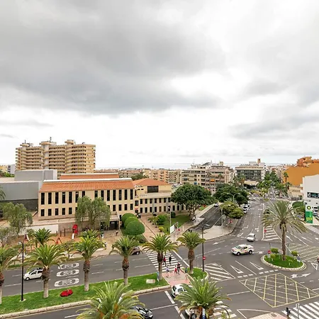 As De Casas - Valdes Center 1 - Cristianos * Los Cristianos (Tenerife)